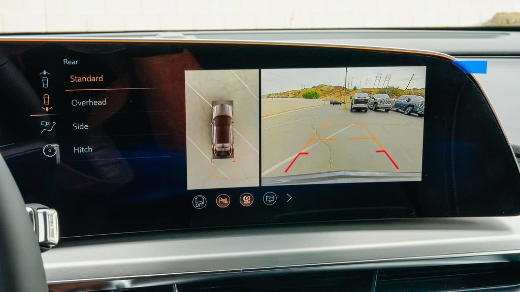 New 2027 Cadillac Lyriq Premium Sport RWD image 17