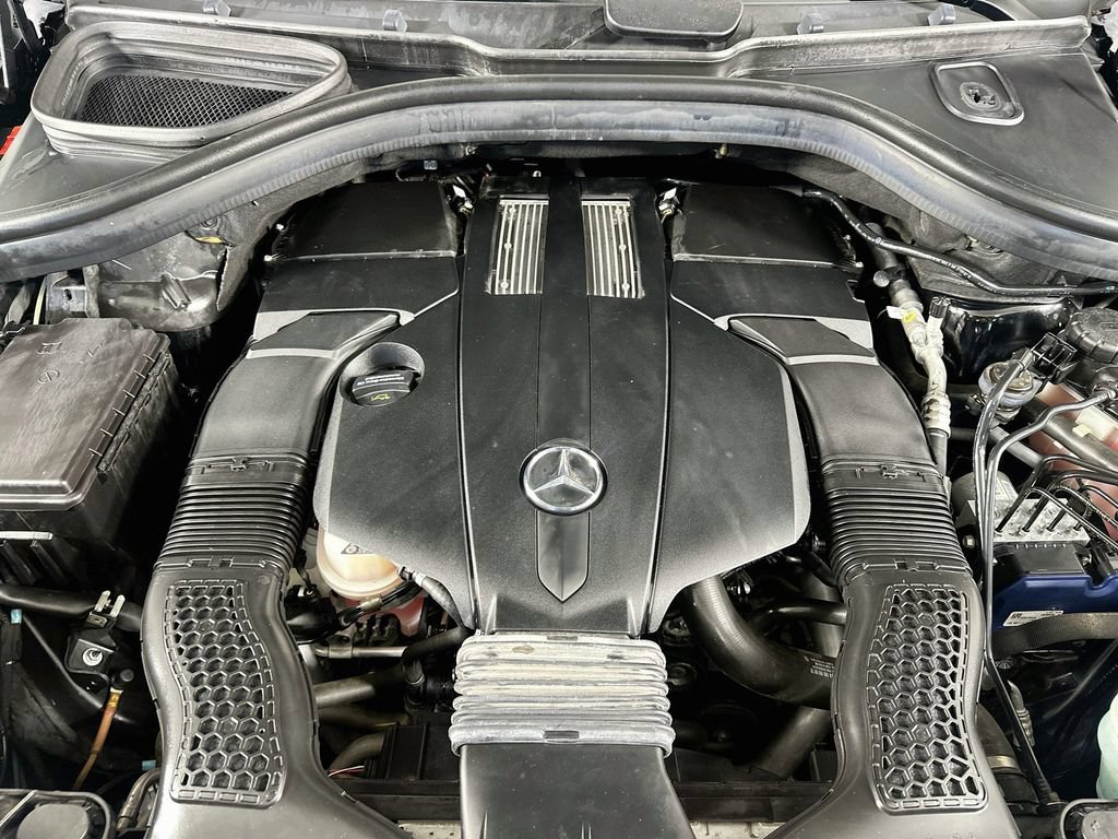 Used 2018 Mercedes-Benz GLS 450 4MATIC image 35