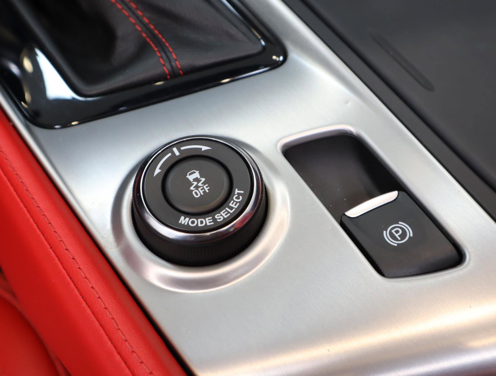 Used 2019 Chevrolet Corvette Z06 RWD image 28