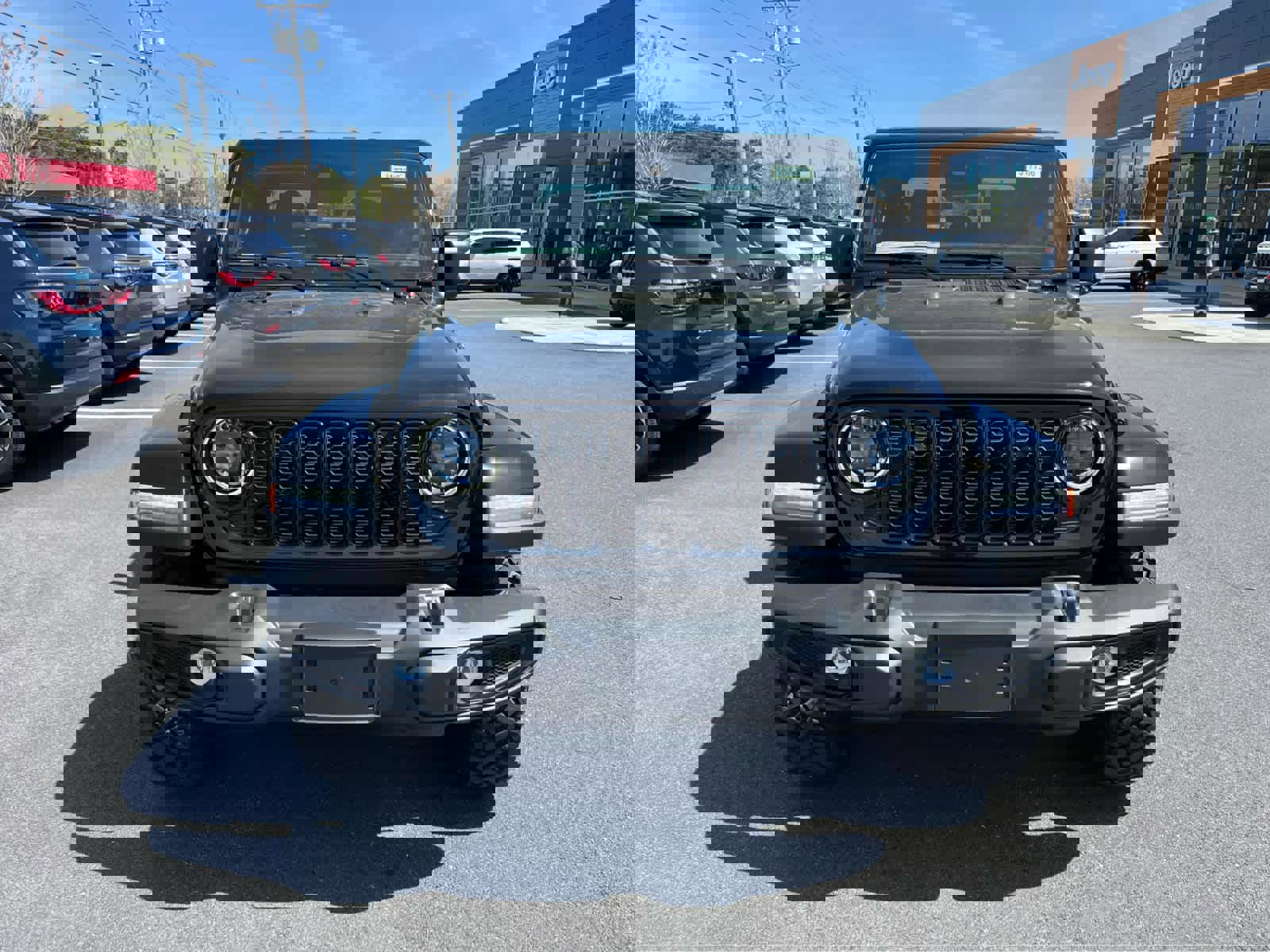 New 2025 Jeep Gladiator Sport image 2