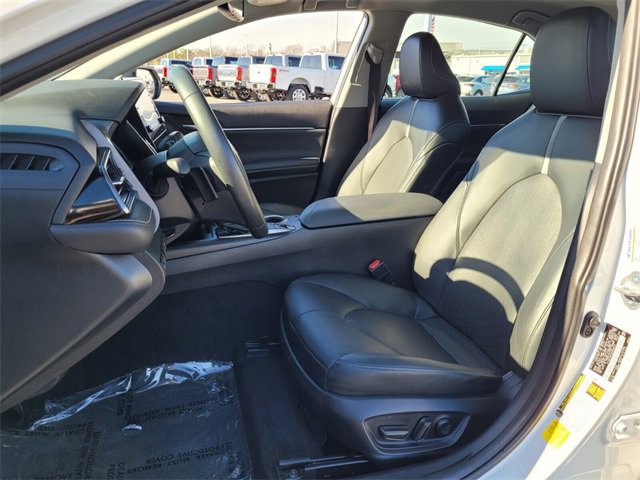 Used 2024 Toyota Camry XSE image 8