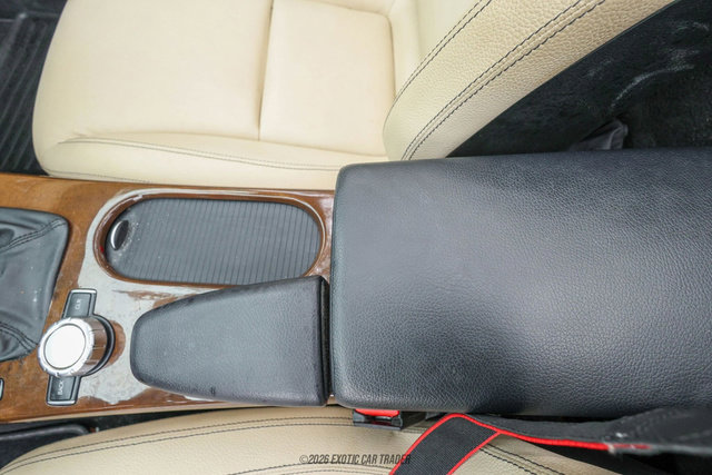 Used 2015 Mercedes-Benz SLK 250 image 40