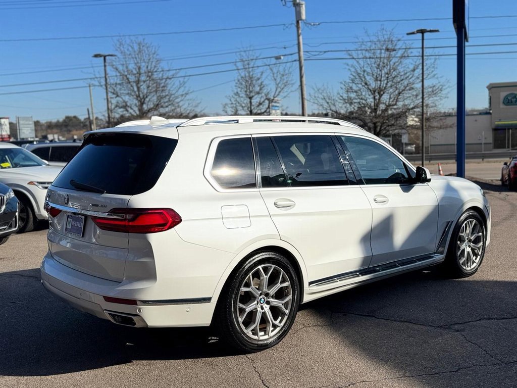Used 2021 BMW X7 xDrive40i w/ Parking Assistance Package image 6
