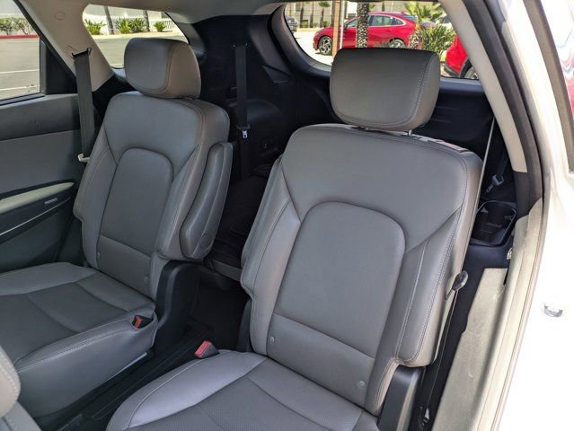 Used 2017 Hyundai Santa Fe Limited w/ Cargo Package AWD/4WD image 29