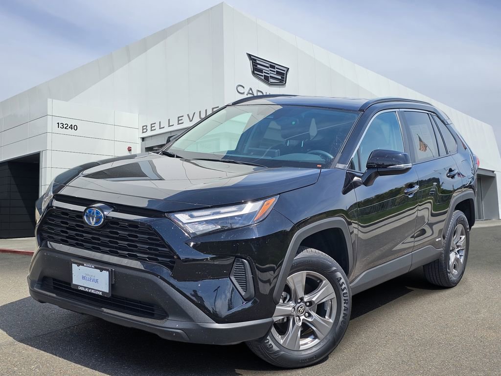 Used 2024 Toyota RAV4 XLE w/ Weather Package
