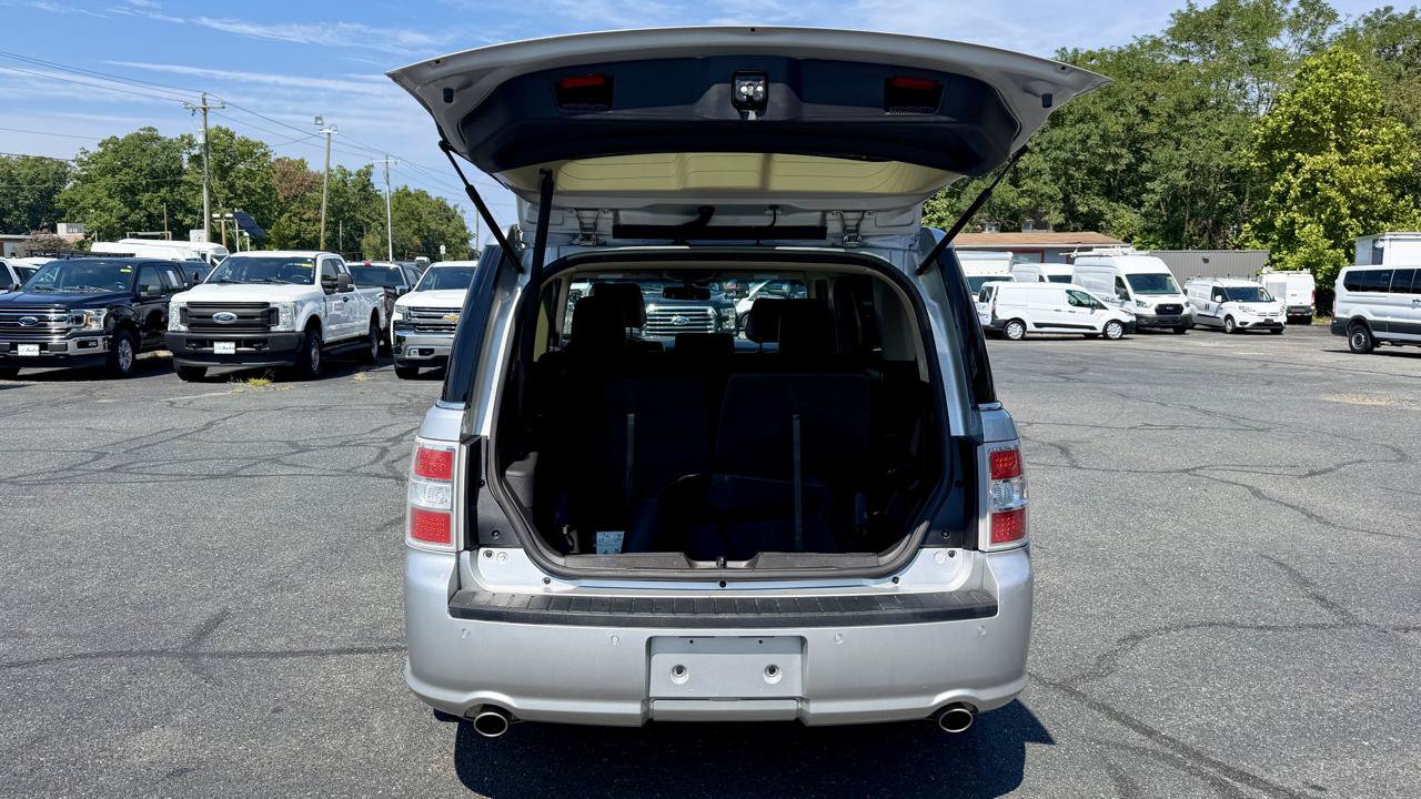 Used 2019 Ford Flex Limited AWD/4WD image 9