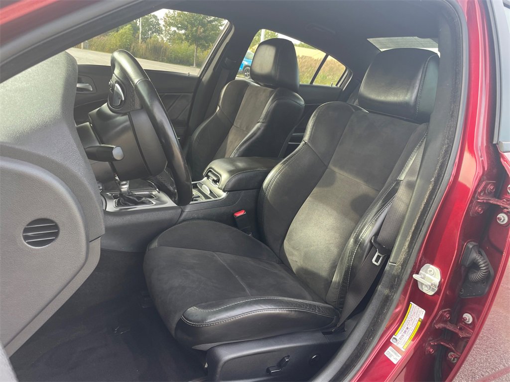 Used 2018 Dodge Charger GT image 3