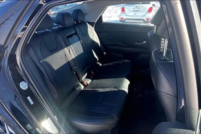 Certified 2023 Hyundai Elantra Limited image 27