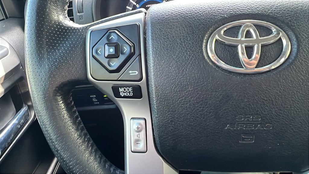 Used 2016 Toyota 4Runner SR5 RWD image 17