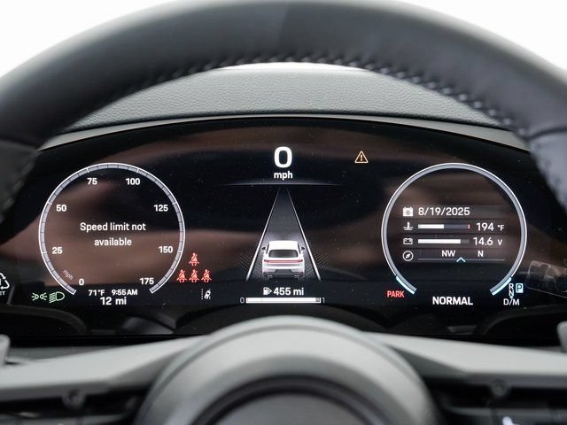 Certified 2025 Porsche Cayenne AWD/4WD image 17