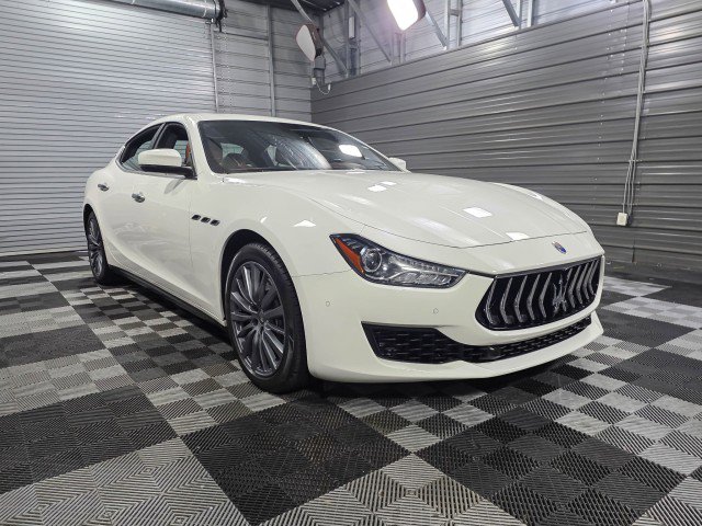 Used 2020 Maserati Ghibli S Q4 AWD/4WD image 4