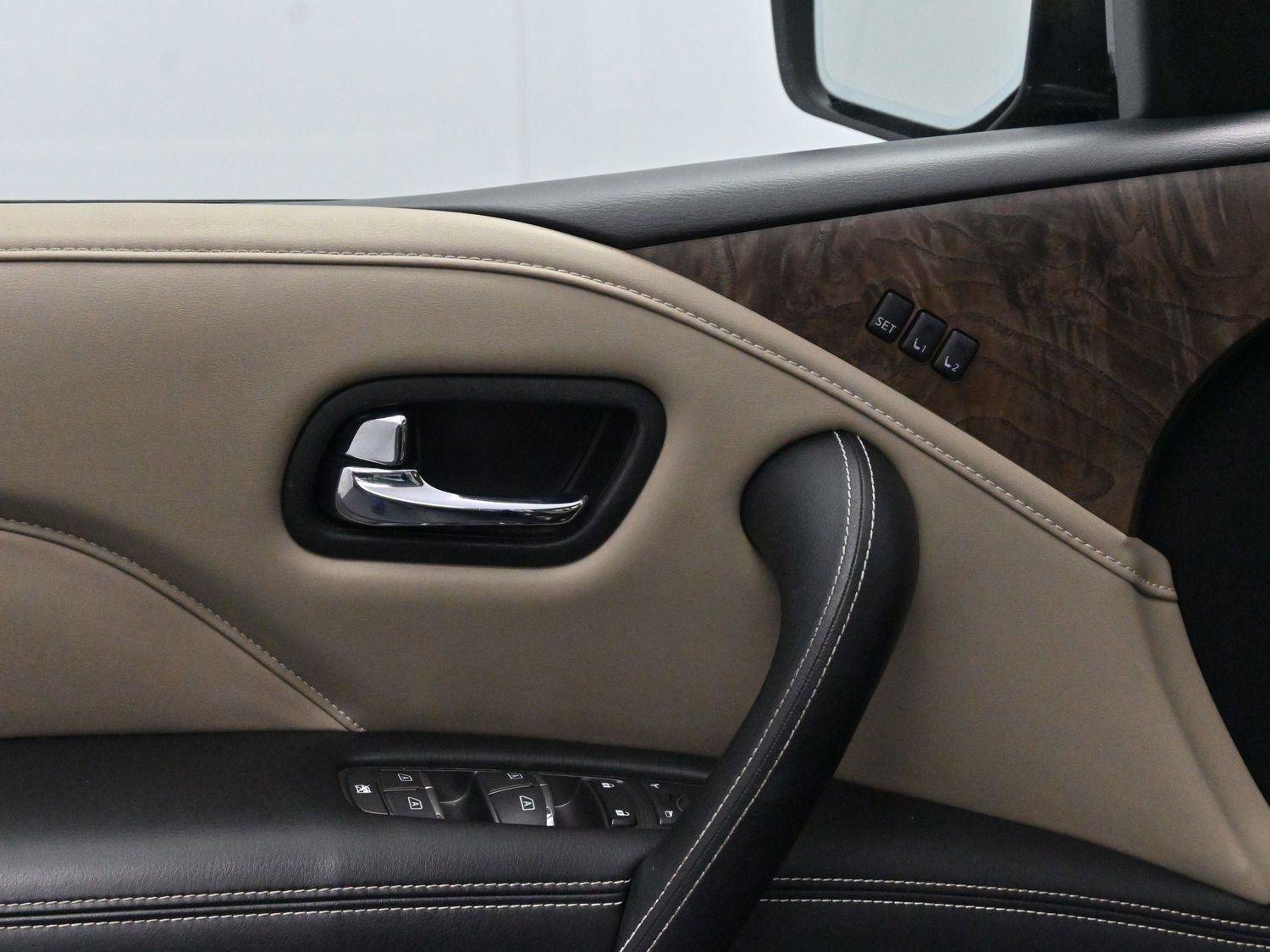 Used 2022 INFINITI QX80 Premium Select w/ Cargo Package image 13