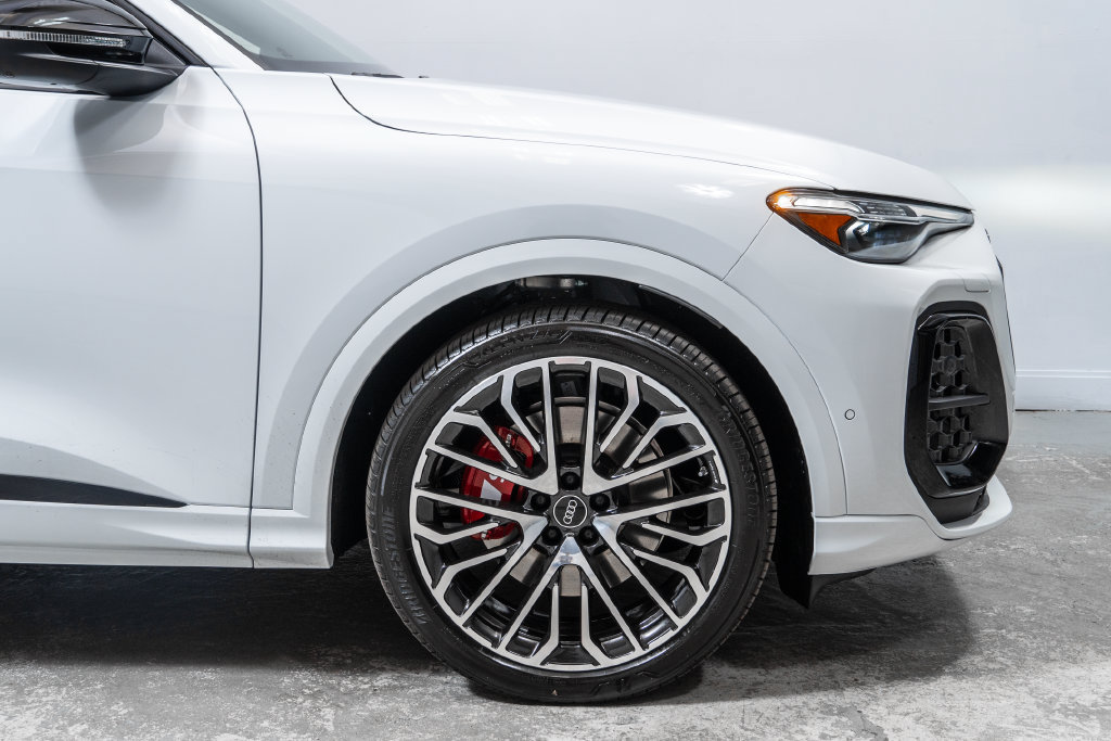 New 2026 Audi SQ5 Premium Plus AWD/4WD image 12
