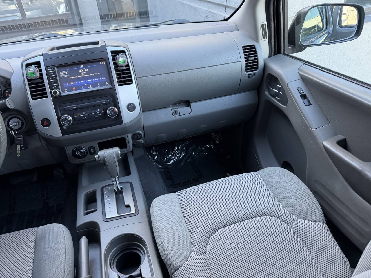 Used 2019 Nissan Frontier SV AWD/4WD image 23