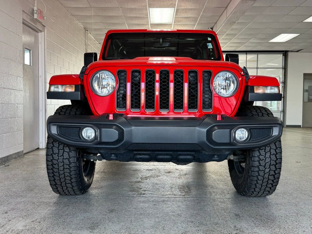 Certified 2023 Jeep Gladiator Rubicon w/ Trailer Tow Package AWD/4WD image 4