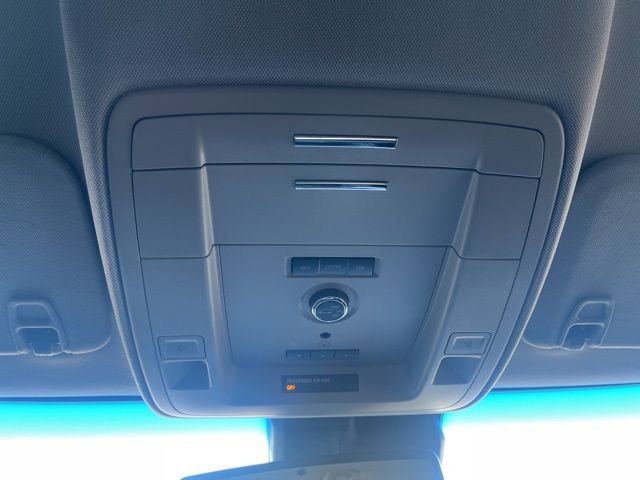 Used 2018 GMC Yukon SLT image 28