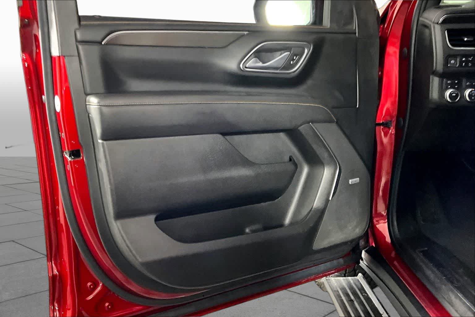 Used 2023 GMC Yukon AT4 AWD/4WD image 21