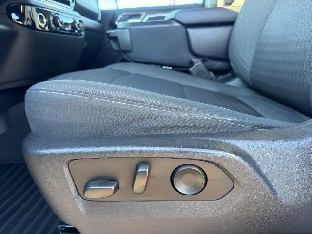 Used 2023 Chevrolet Silverado 1500 LT AWD/4WD image 14
