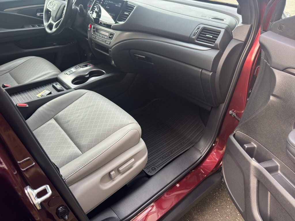 Used 2021 Honda Passport EX-L image 21