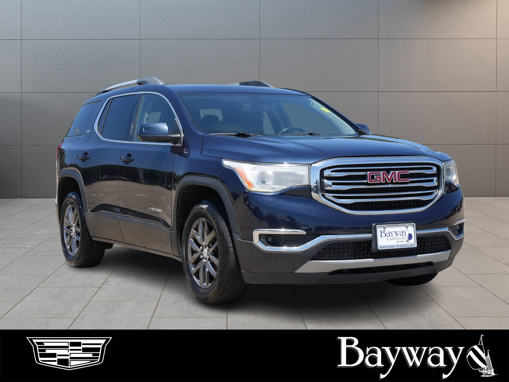 Used 2017 GMC Acadia SLT FWD image 4