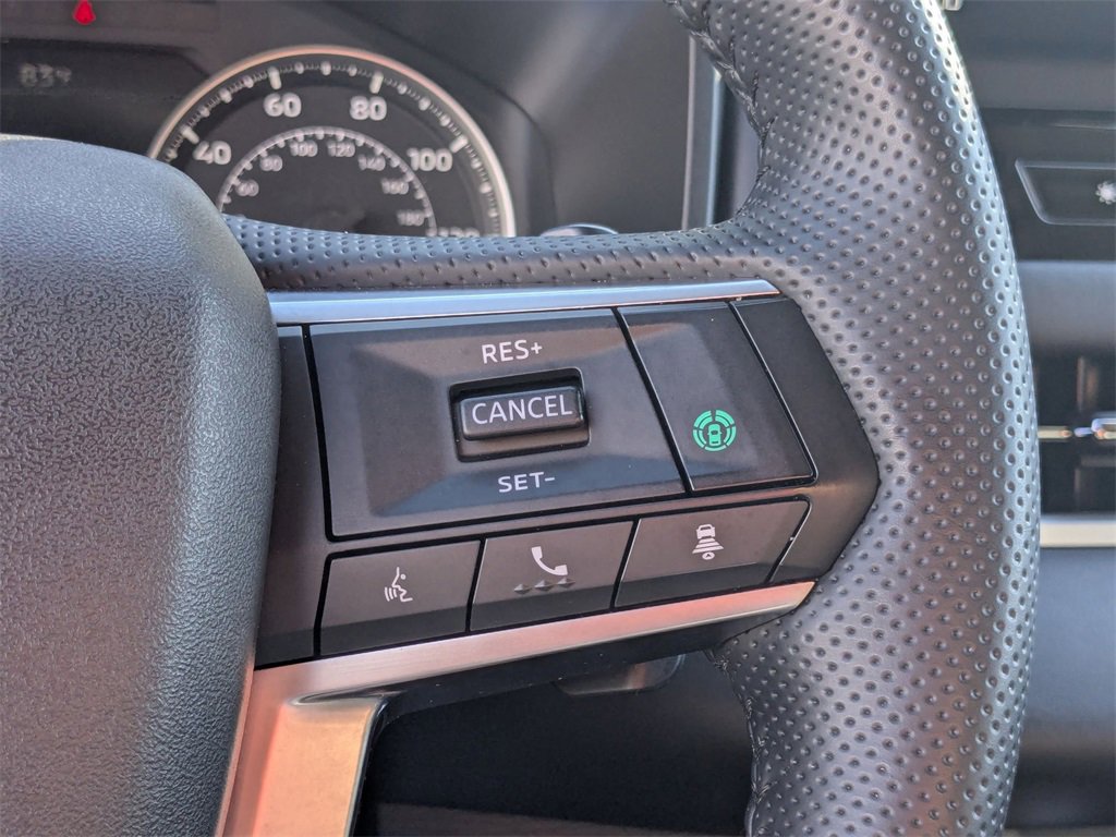 Used 2025 Mitsubishi Outlander SE image 27