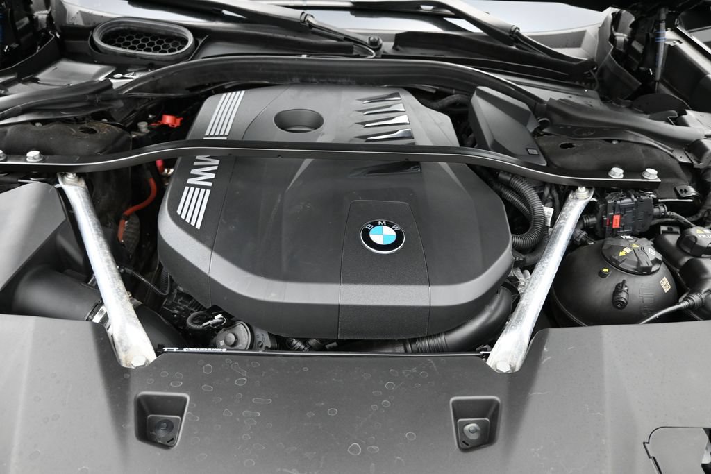 Certified 2023 BMW 740i w/ Parking Assistance Package RWD image 33