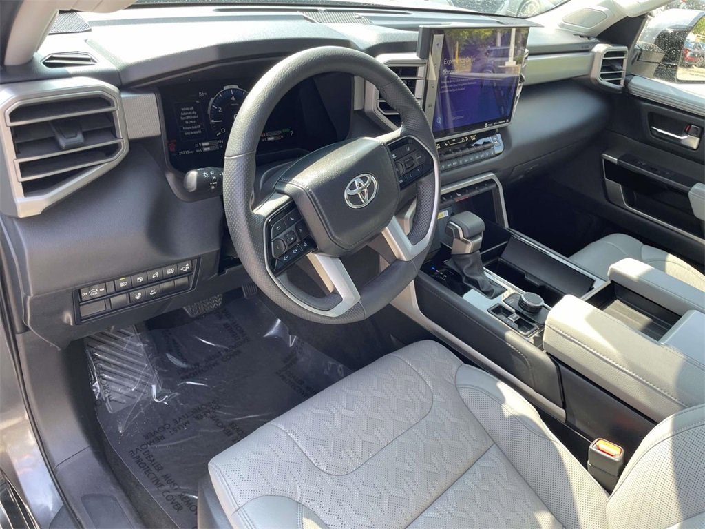 Used 2024 Toyota Sequoia Limited image 15