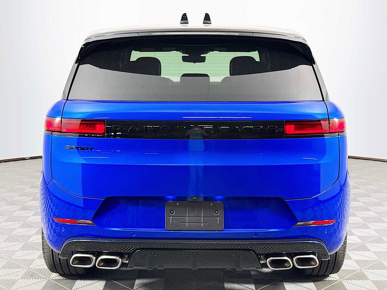 New 2025 Land Rover Range Rover Sport Autobiography image 6