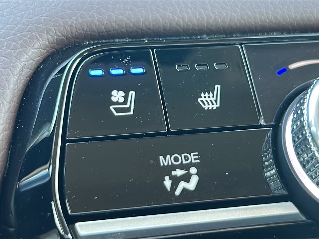 Used 2024 Honda Pilot Elite image 22