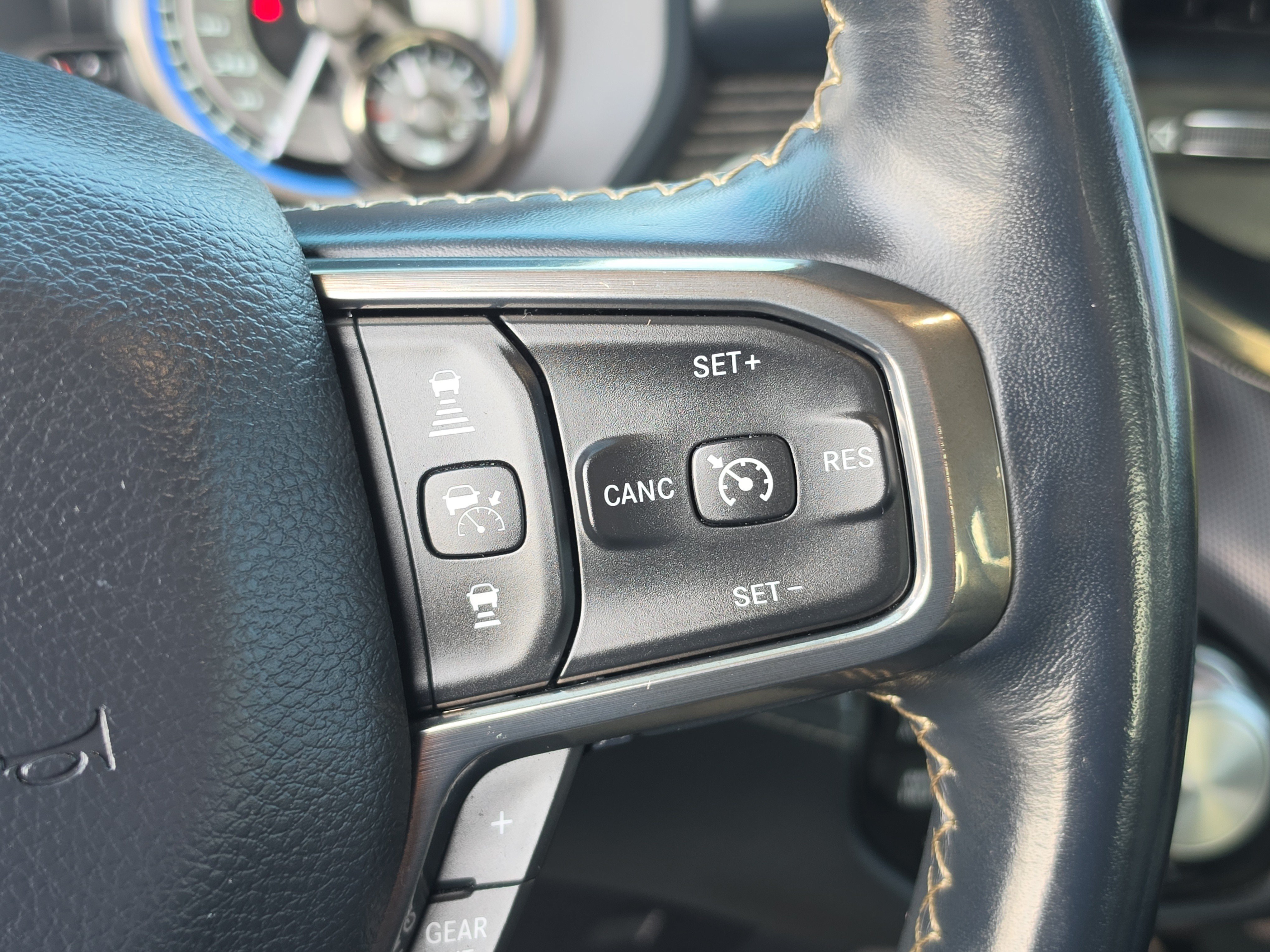 Used 2021 RAM 1500 Limited AWD/4WD image 21