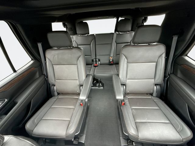 Used 2024 Chevrolet Tahoe High Country w/ Premium Package image 23
