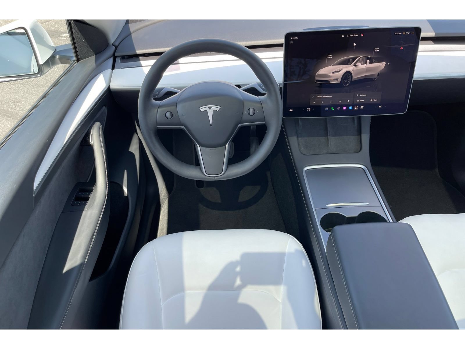 Used 2025 Tesla Model Y Long Range AWD/4WD image 17