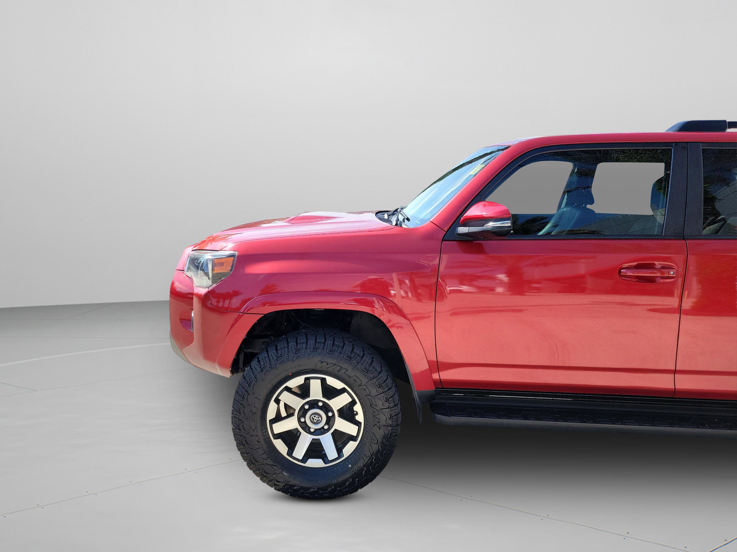 Used 2021 Toyota 4Runner TRD Off-Road Premium AWD/4WD image 29