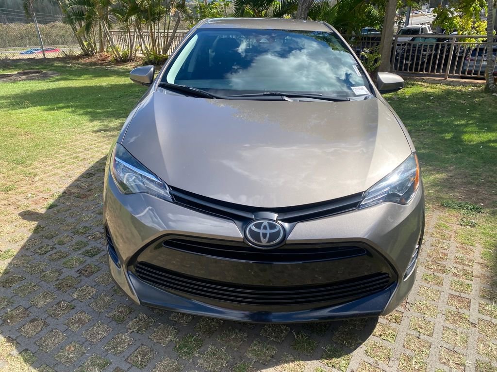 Used 2019 Toyota Corolla LE image 2