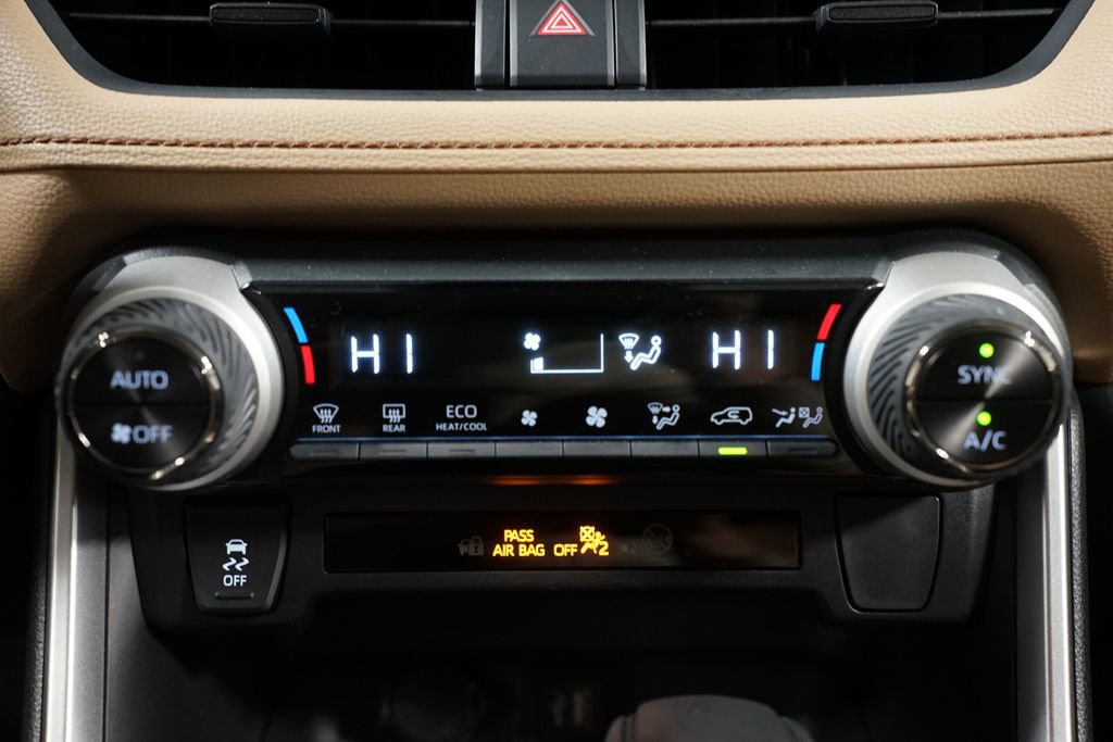 Certified 2025 Toyota RAV4 LE image 20