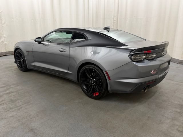 Used 2022 Chevrolet Camaro LT w/ Redline Edition RWD image 4