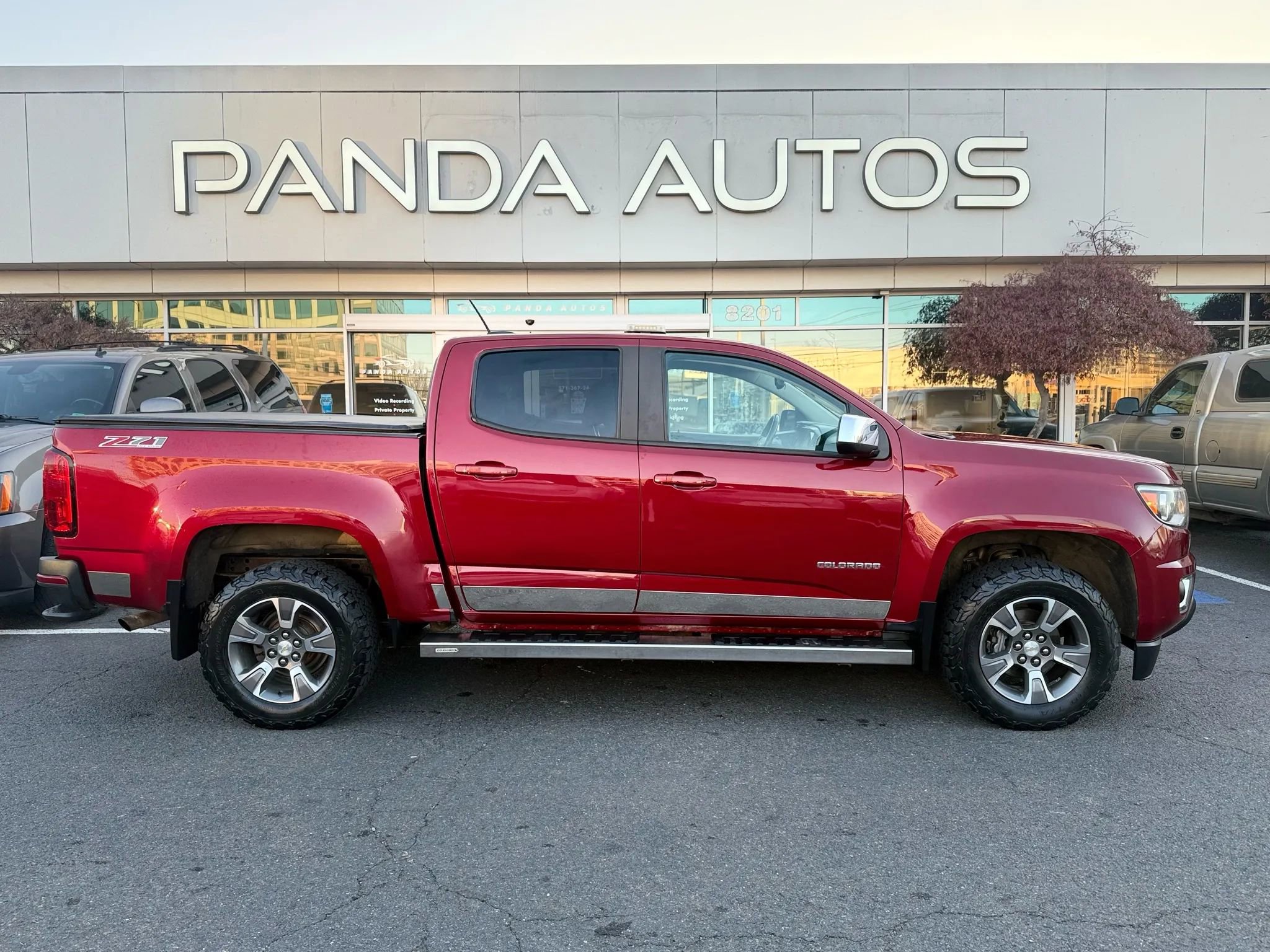 Used 2017 Chevrolet Colorado Z71 image 8