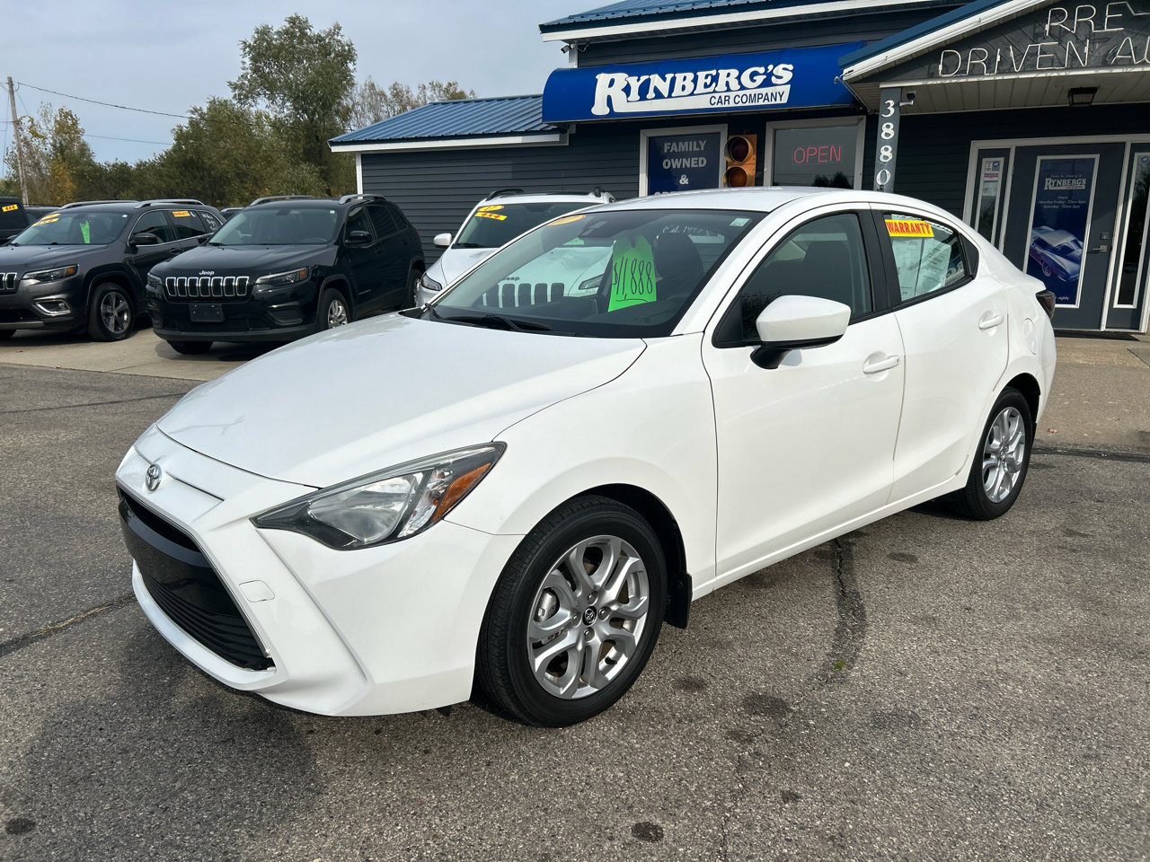 Used 2017 Toyota Yaris iA image 1