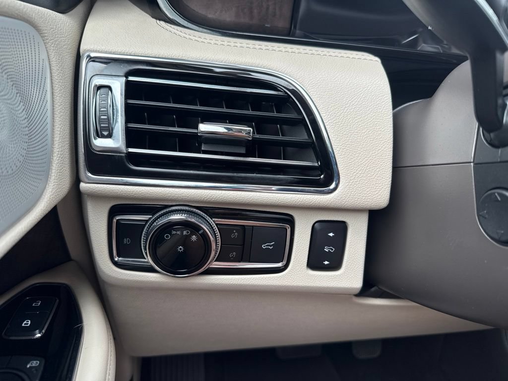 Used 2021 Lincoln Navigator Reserve w/ Luxury Package AWD/4WD image 20