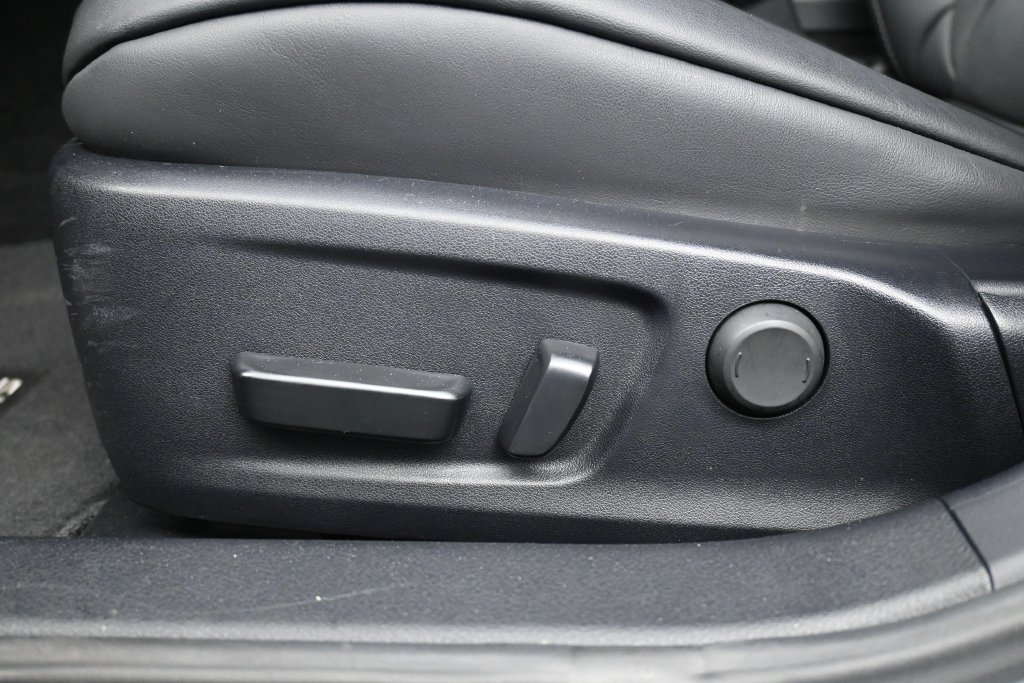 Used 2023 Lexus IS 350 F Sport w/ Memory Package RWD image 19