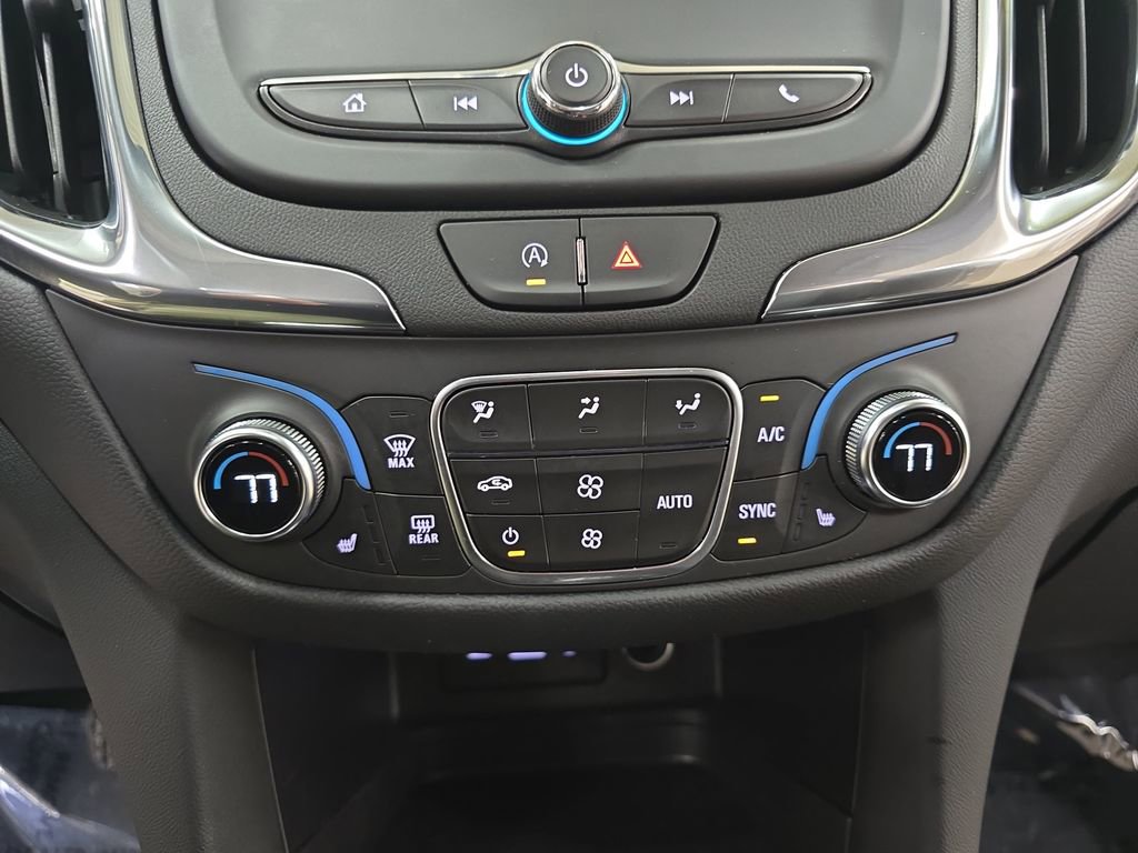 Used 2023 Chevrolet Equinox LT w/ Driver Convenience Package AWD/4WD image 21