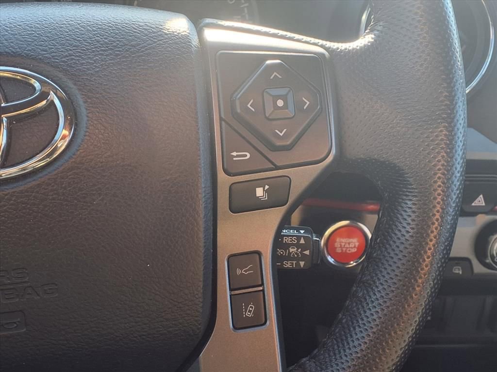 Used 2018 Toyota Tacoma TRD Off-Road image 25