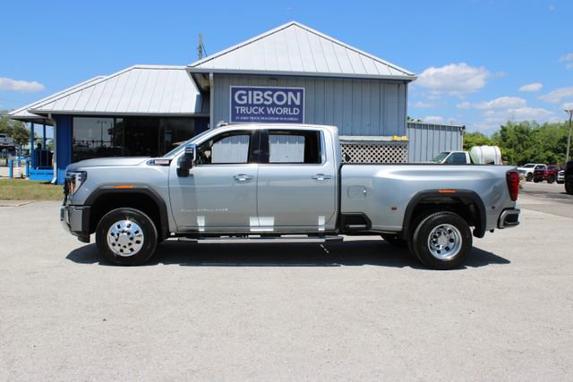 Used 2024 GMC Sierra 3500 Denali w/ Denali Reserve Package image 6
