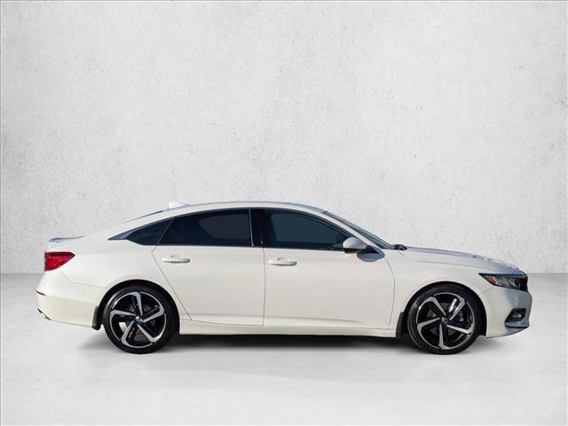 Used 2019 Honda Accord Sport image 4