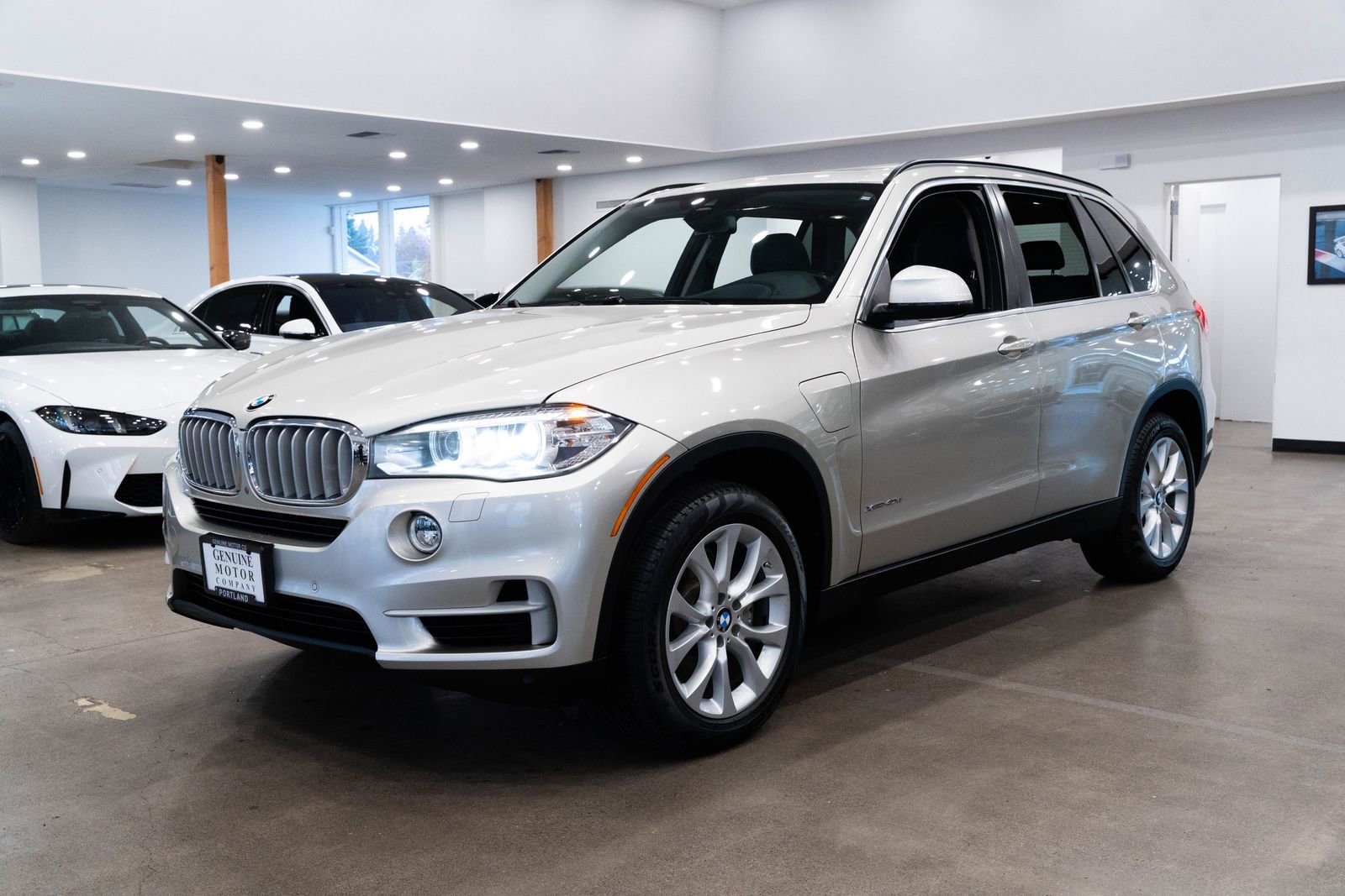 Used 2016 BMW X5 xDrive40e image 27