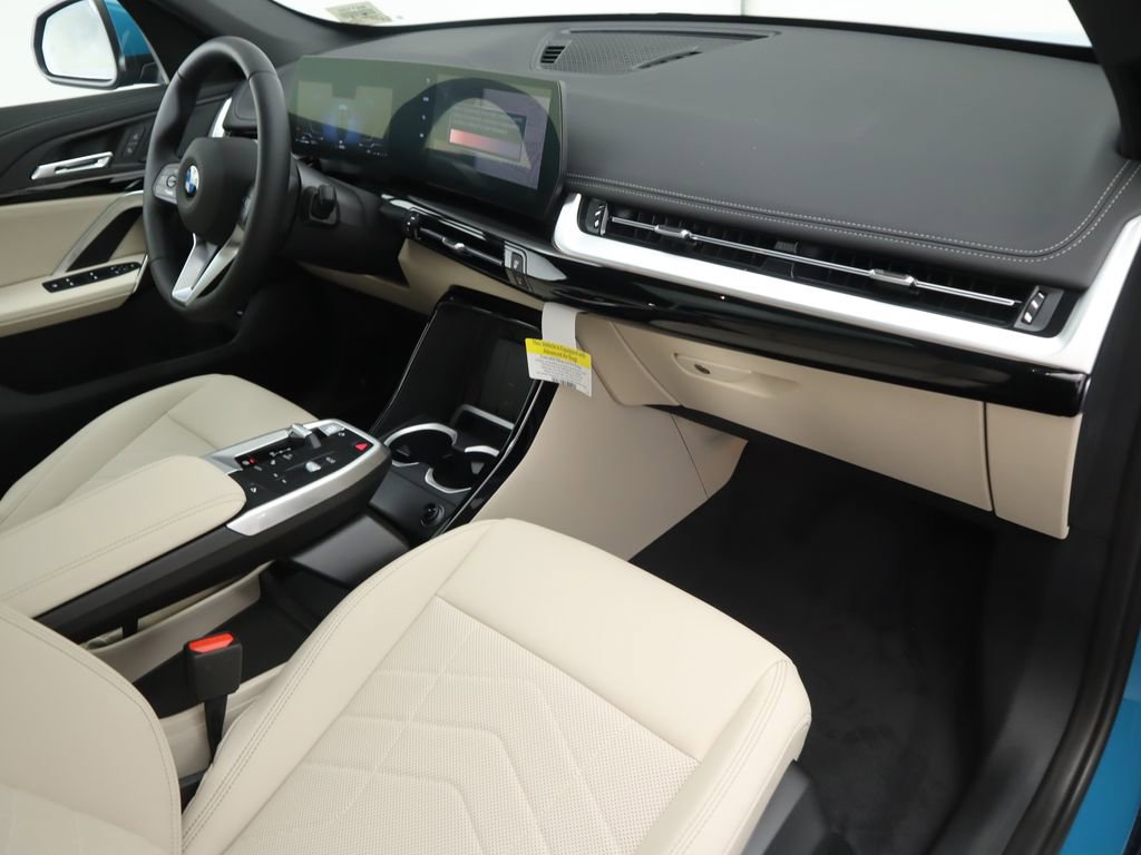 Used 2025 BMW X1 xDrive28i w/ Convenience Package image 19
