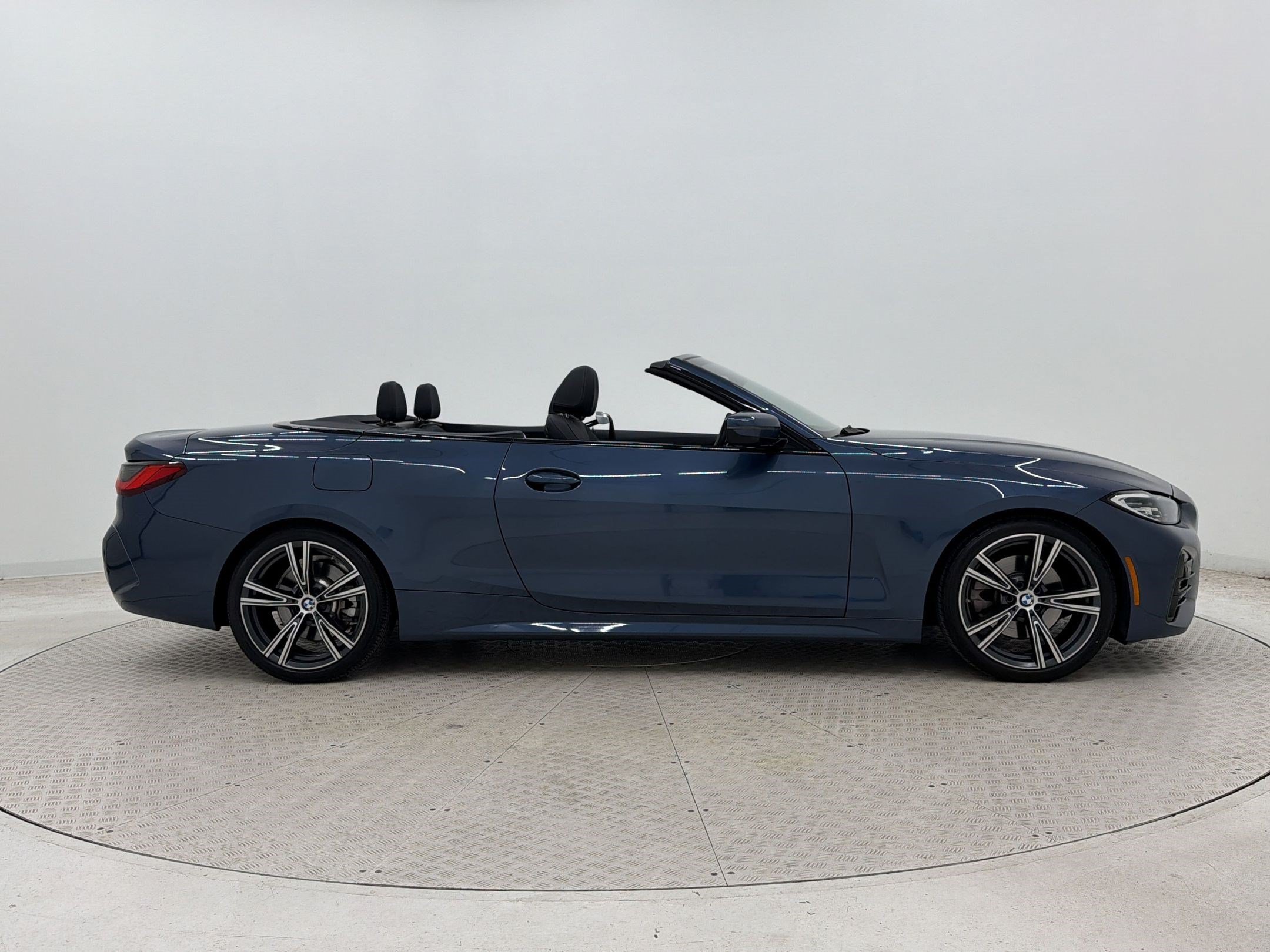 Used 2022 BMW 430i Convertible w/ M Sport Package RWD image 8