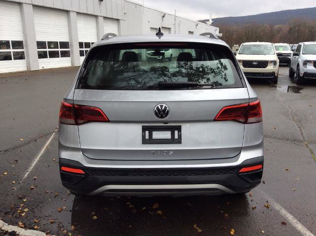 Used 2024 Volkswagen Taos S image 10