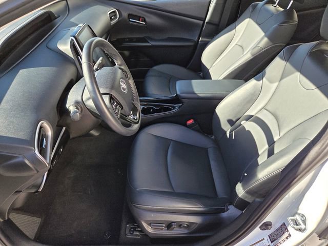 Used 2021 Toyota Prius Prime XLE image 10