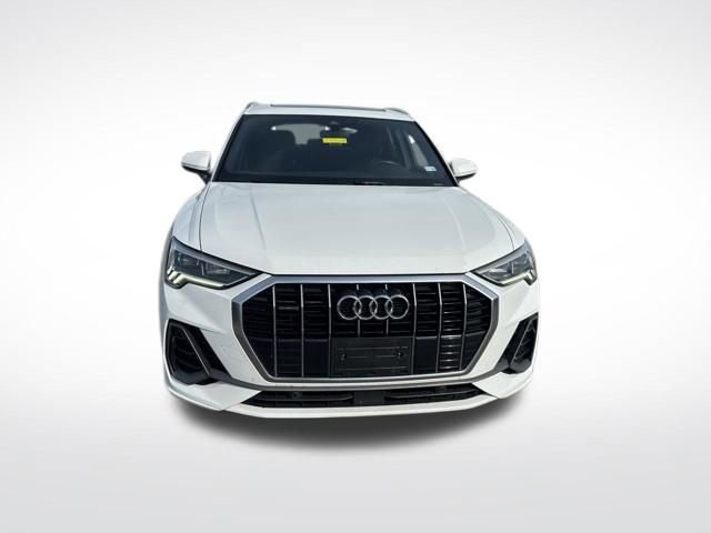 Used 2021 Audi Q3 2.0T Premium Plus w/ Premium Plus Package image 8
